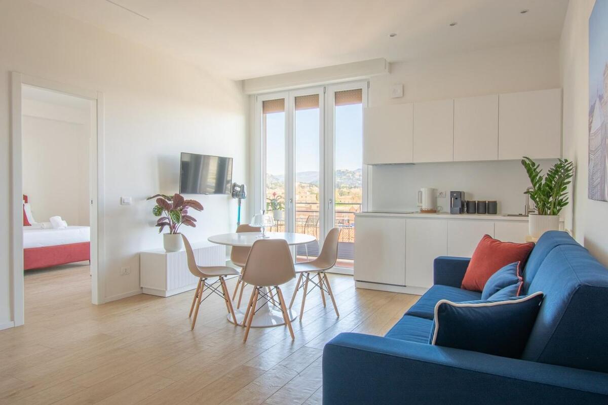 Floor With Elevator - Fantastic View Apartment